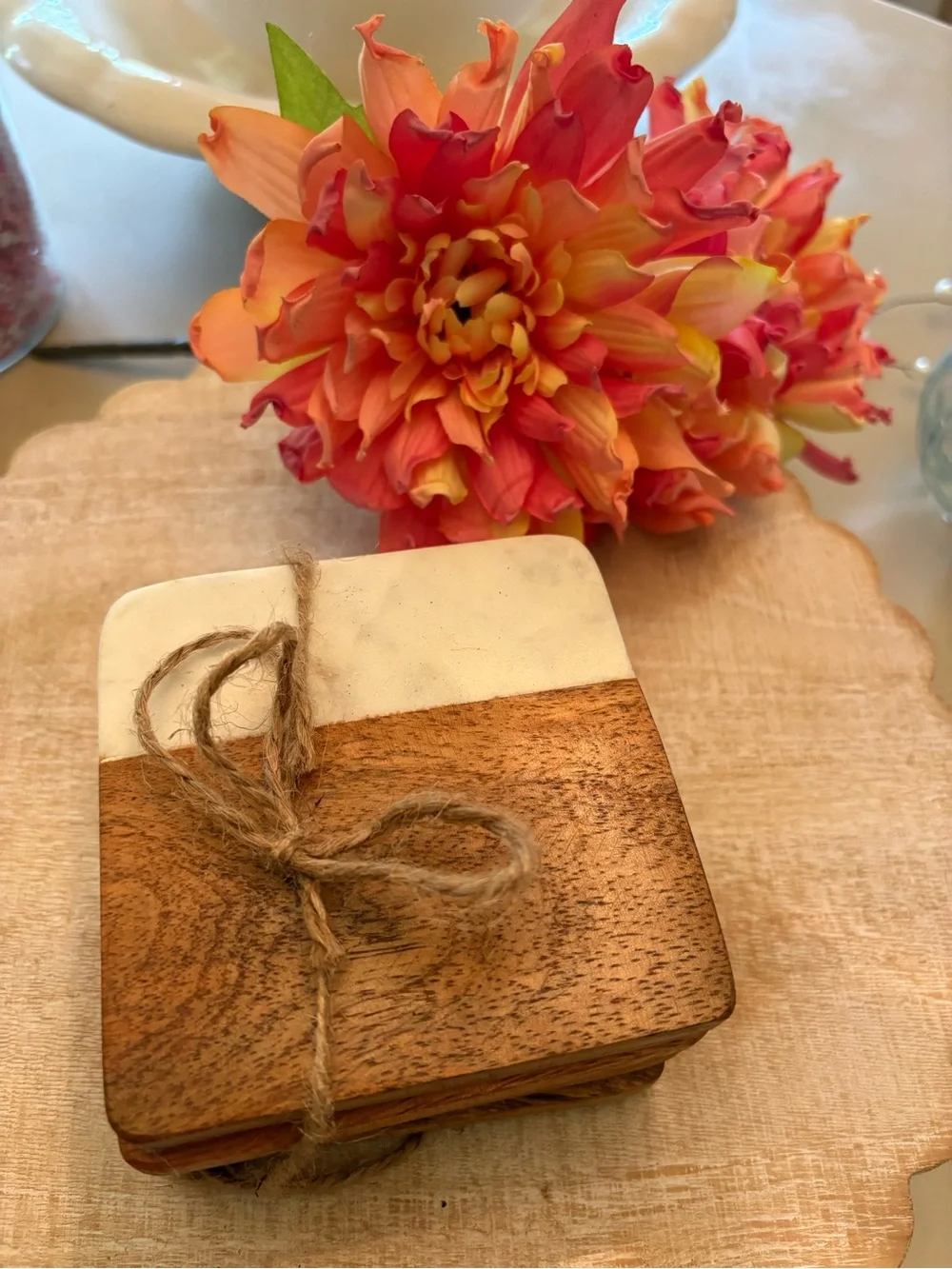Marble & Wood Coasters - Set of 4